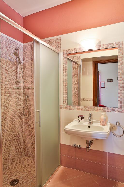 קסטליונה דלה פסקאיה Agriturismo Diaccia Botrona מראה חיצוני תמונה