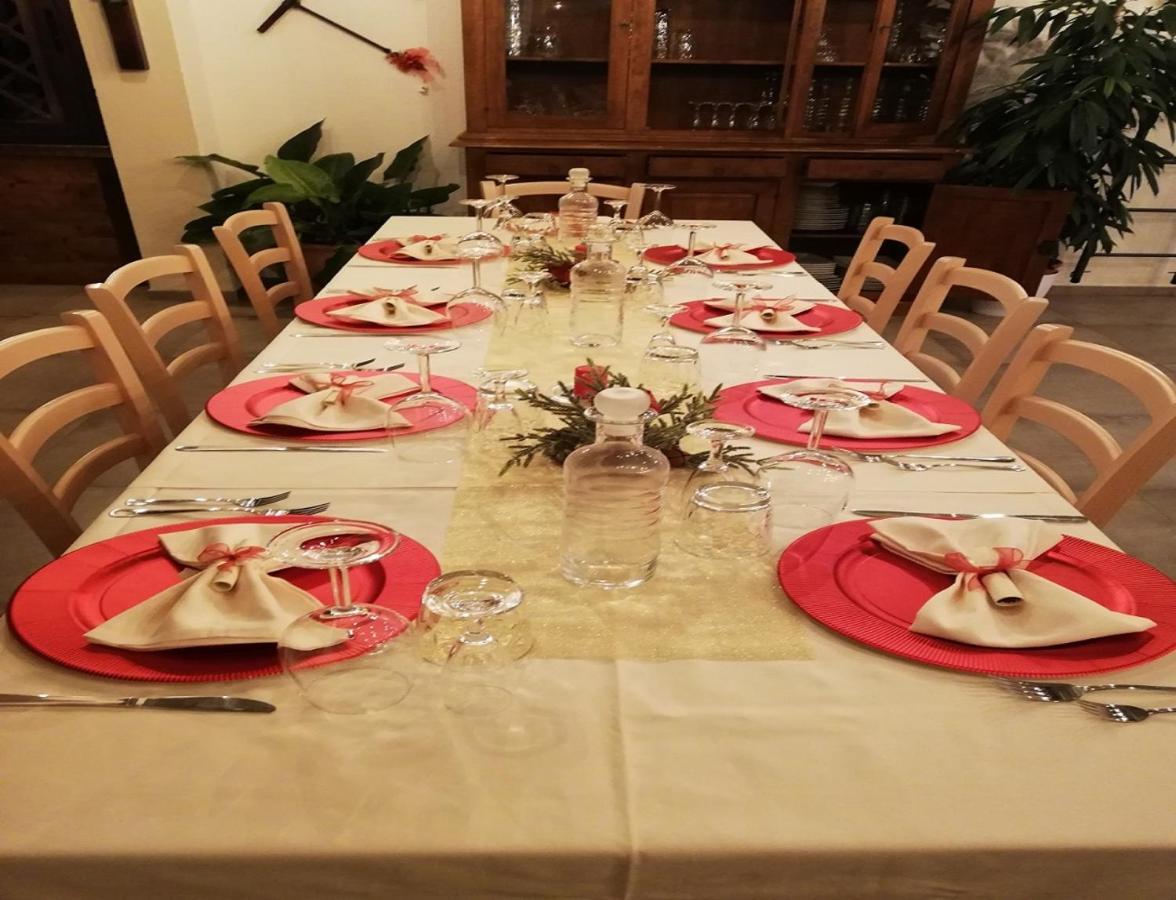 קסטליונה דלה פסקאיה Agriturismo Diaccia Botrona מראה חיצוני תמונה