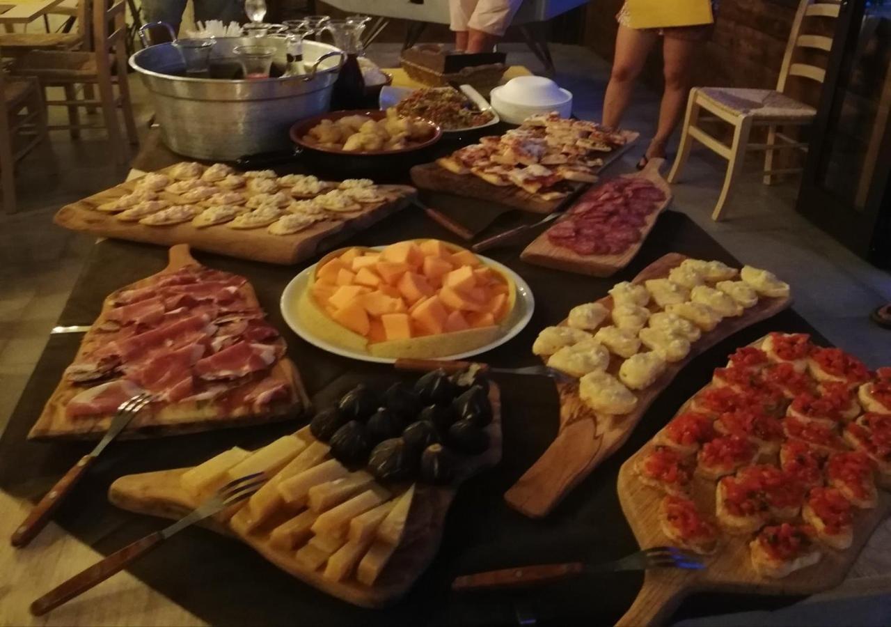 קסטליונה דלה פסקאיה Agriturismo Diaccia Botrona מראה חיצוני תמונה